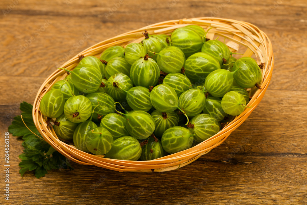 Gooseberries in the bowl