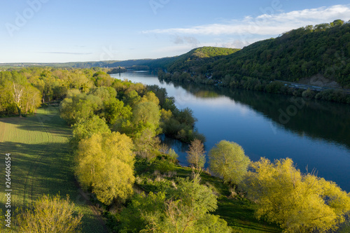 Εκτύπωση καμβά Vue aérienne de la Seine à Giverny