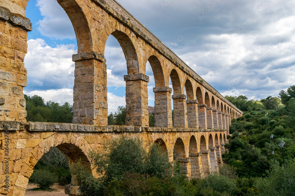 Roman aqueduct Ponte del Diable