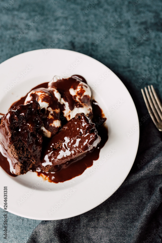Chocolate Brownie with Vanilla Ice Cream and Hot Fudge Chocolate Brownie with Vanilla Ice Cream and Hot Fudge
