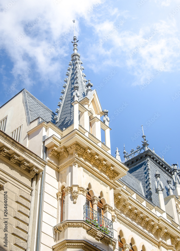 Φωτογραφία Detail of the Beer Wagon or Caru` cu Bere building in Bucharest with a beaut