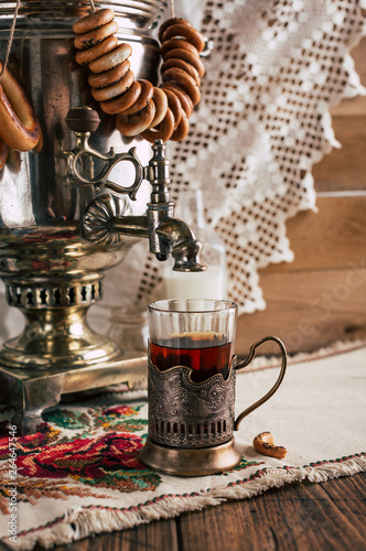 Samovar, Russian traditional tea drinking