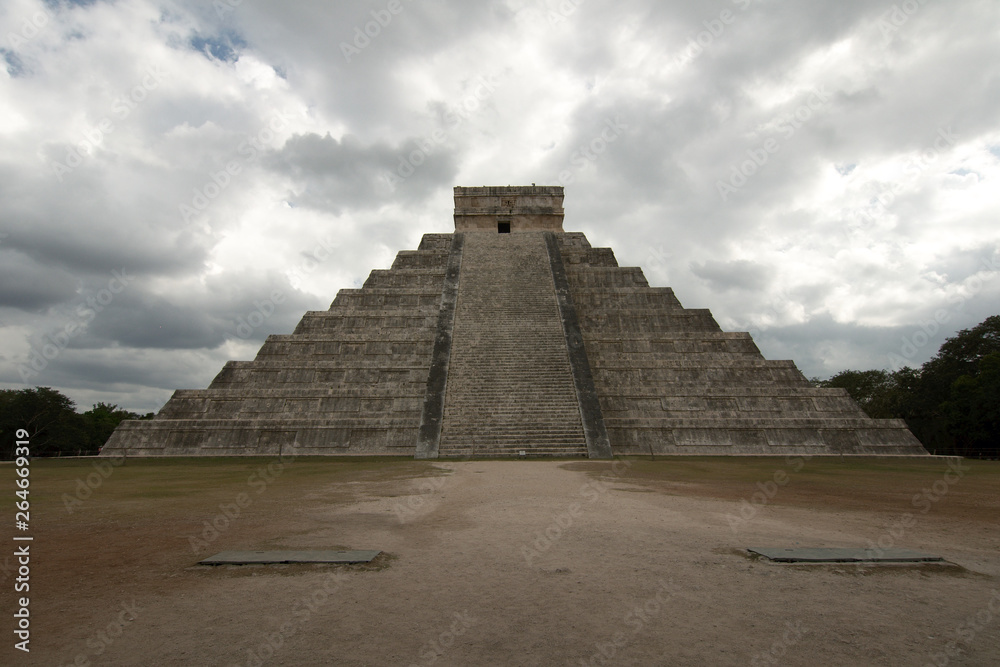 View of the Temple of Kukulcan, located at the Chichen Itza archaeological site, a UNESCO World Heritage Site. Yucatan State, Mexico