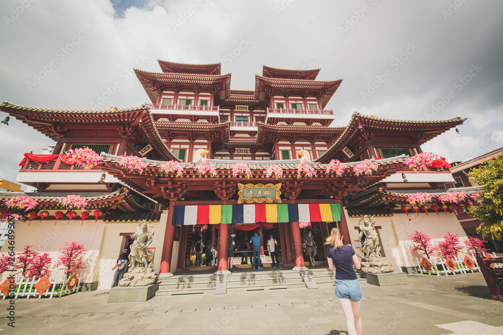 Fototapeta premium A buddhist temple in Singapore.