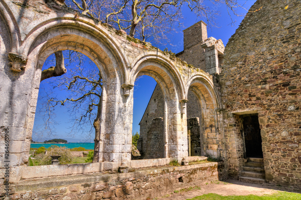 Ruinen des Abbaye Maritime de Beauport, Paimpol, Frankreich