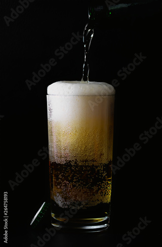 Bier Glas Drink Bar Schaum Gold 