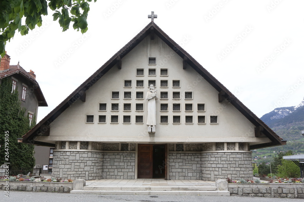 Eglise Notre-Dame des Alpes. Le Fayet. / Church of Our Lady of the Alps. The Fayet. Eglise Notre-Dame des Alpes. Le Fayet. / Church of Our Lady of the Alps. The Fayet.
