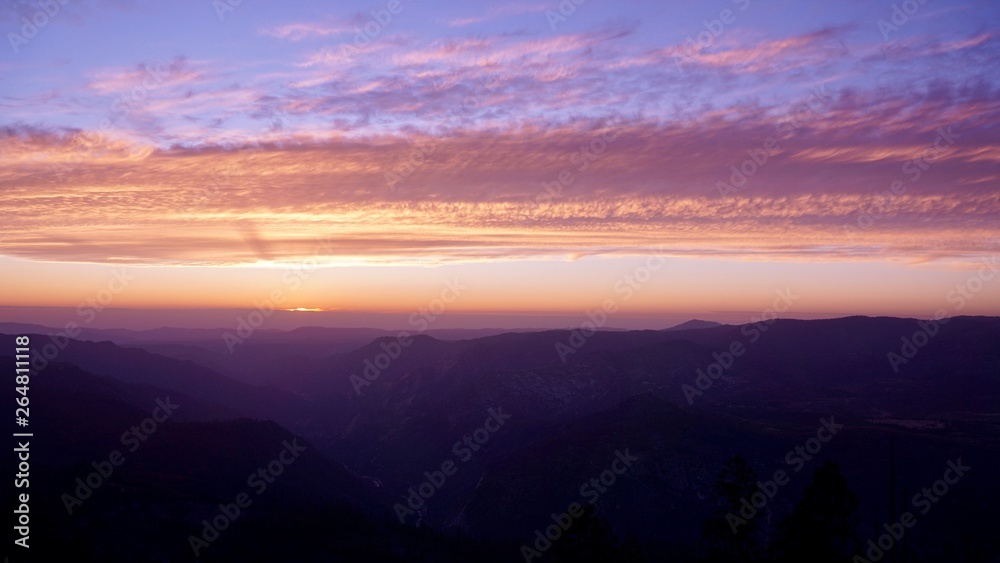 Sunset in Yosemite National Park Sunset in Yosemite National Park