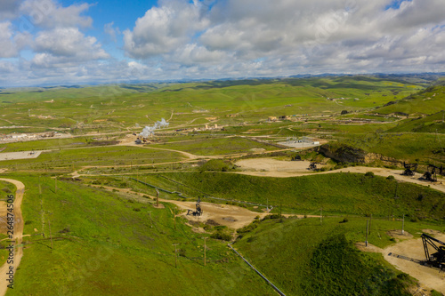 Wunpost oil mining fields