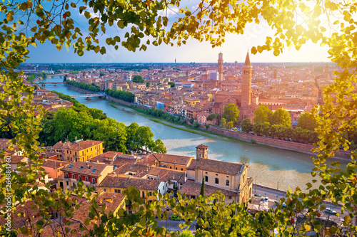 Tableau sur toile Ciy of Verona and Adige river aerial view through leaf frame