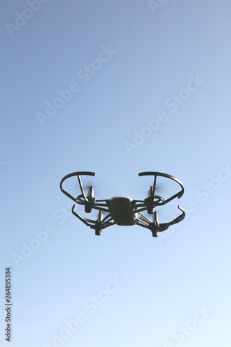 Flying Drone © Marco Colazingari