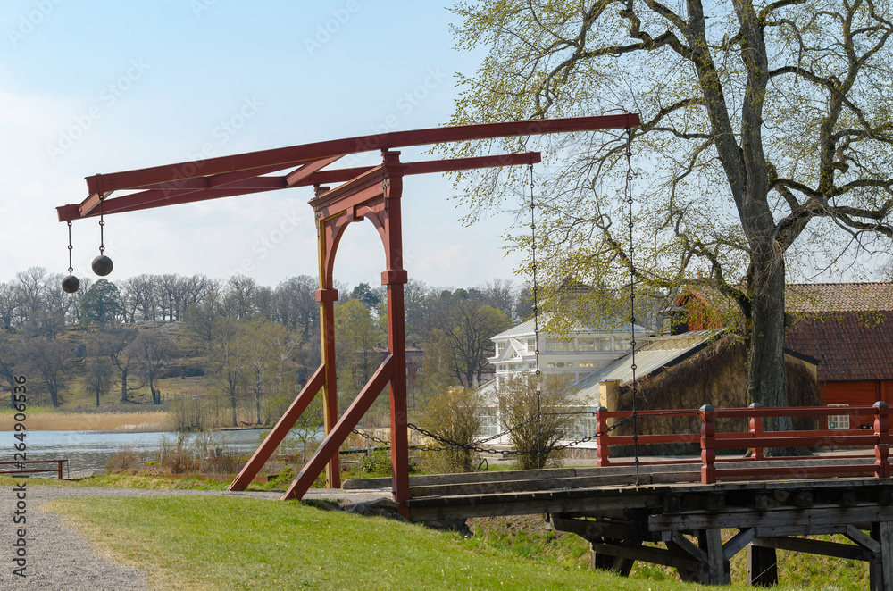 En gammal vindbrygga vid Gripsholms slott. En gammal vindbrygga vid Gripsholms slott.