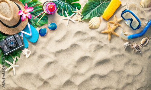 Fototapeta Naklejka Na Ścianę i Meble -  Summer holidays concept