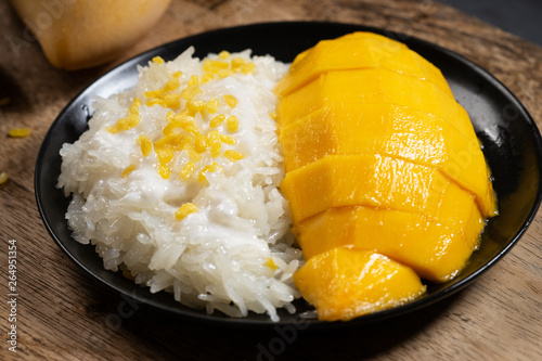 Obraz na płótnie mango and sticky rice