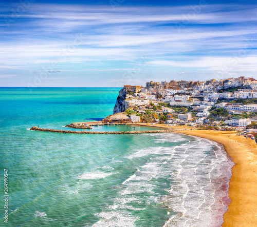 Fototapeta Naklejka Na Ścianę i Meble -  Picturesque Peschici with wide sandy beach in Puglia, adriatic coast of Italy.
