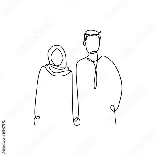 Muslim couple continuous li...