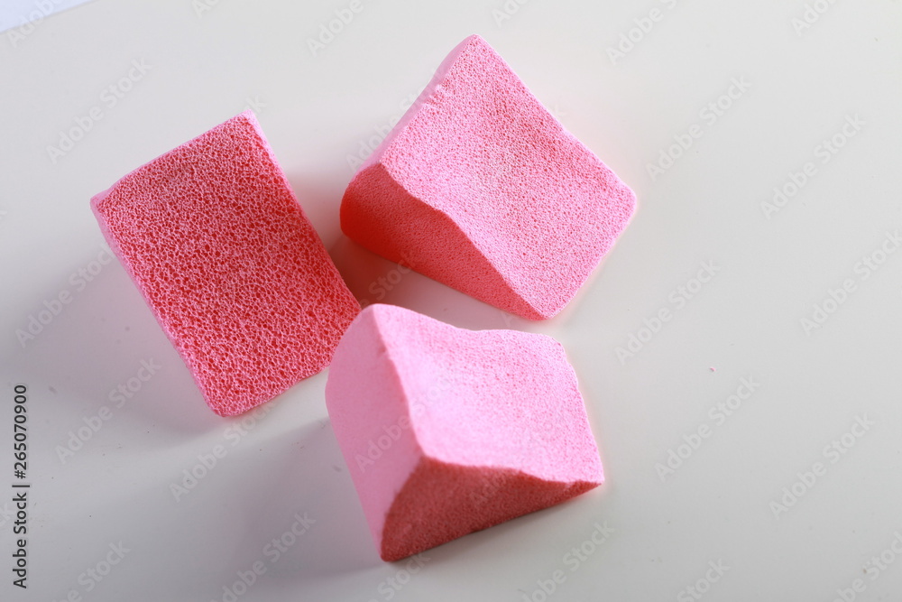 sponges for makeup. set of pink triangular sponges sponges for makeup. set of pink triangular sponges