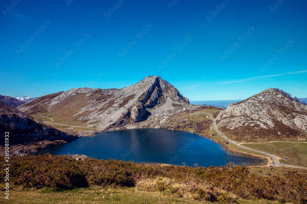 Fototapeta premium Peaks of Europe (Picos de Europa) National Park. A glacial lake Enol. Asturias, Spain, Europe