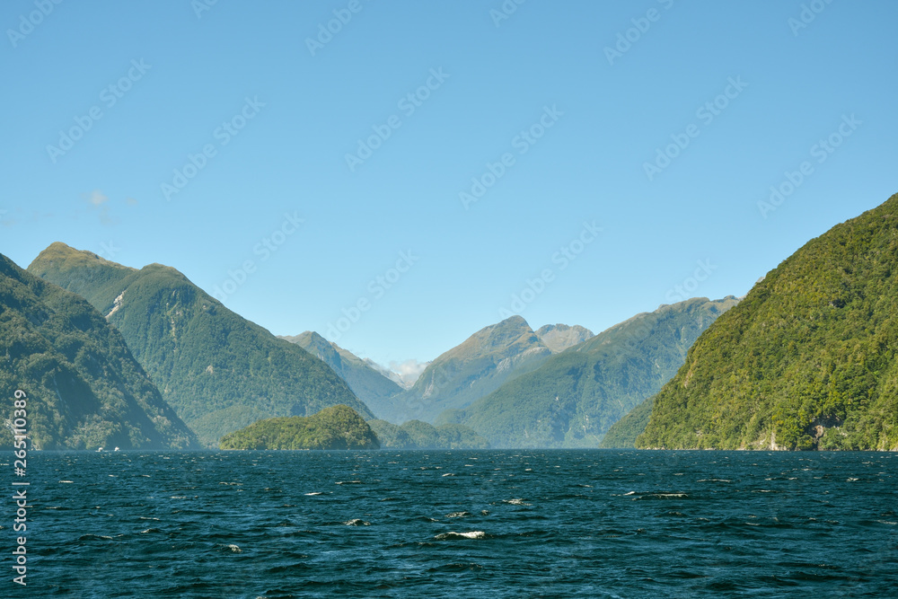 Beautiful and deserted mountains around Doubtful Sound in the middle of nowhere in Southland