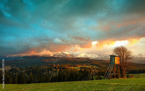 Wiosenne Tatry O Zmierzchu  photo