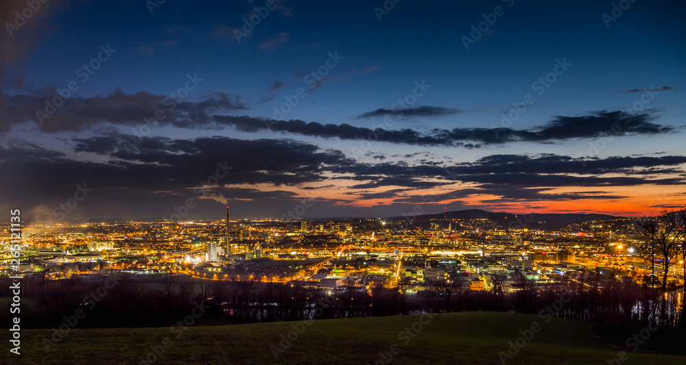 Fototapeta premium OLYMPUS DIGITAL CAMERA