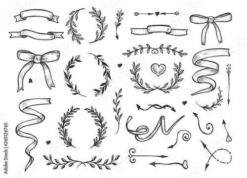 Set of romantic floral sketchy decor