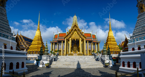 The Grand Palace and The Temple of The Emerald Buddha. Wat phra keaw Bangkok, Thailand. © Nopphon