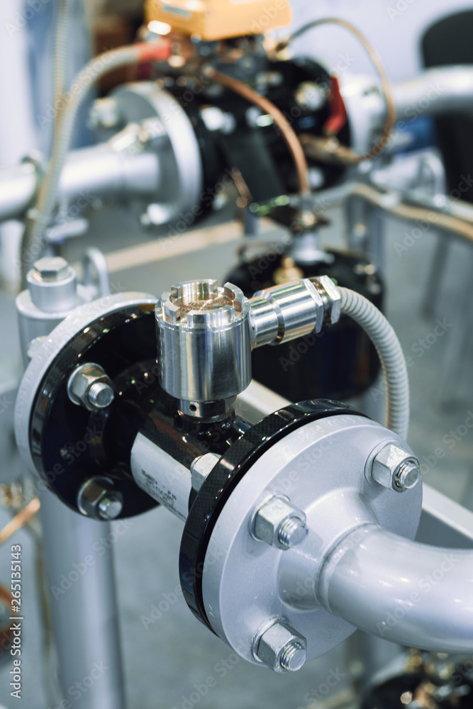 Pipelines with built-in measuring sensors. The pipes are connected by flanges Pipelines with built-in measuring sensors. The pipes are connected by flanges