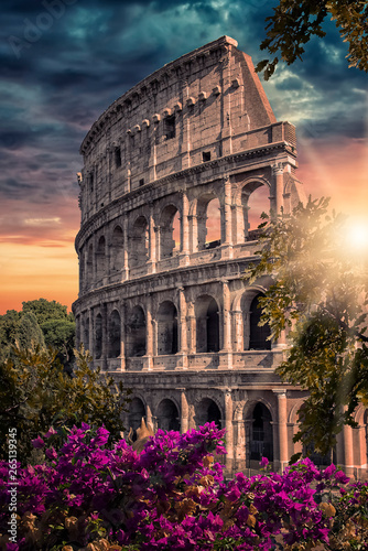 Fotobehang The Colosseum in Rome, Italy