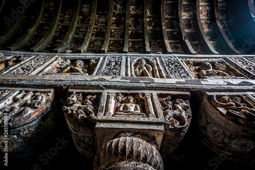 cuevas de Ajanta photo