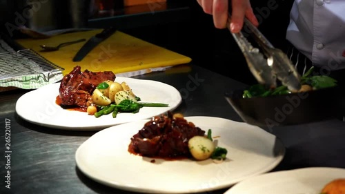 Wallpaper Mural Adding more food to the plate Torontodigital.ca