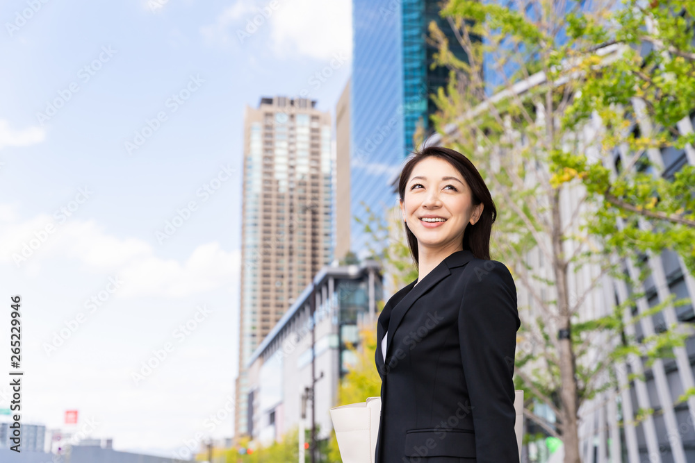 ビジネスウーマン