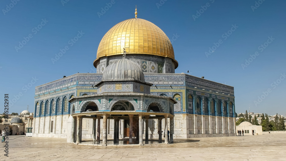 Fototapeta premium dome of the chain and rock mosques in jerusalem