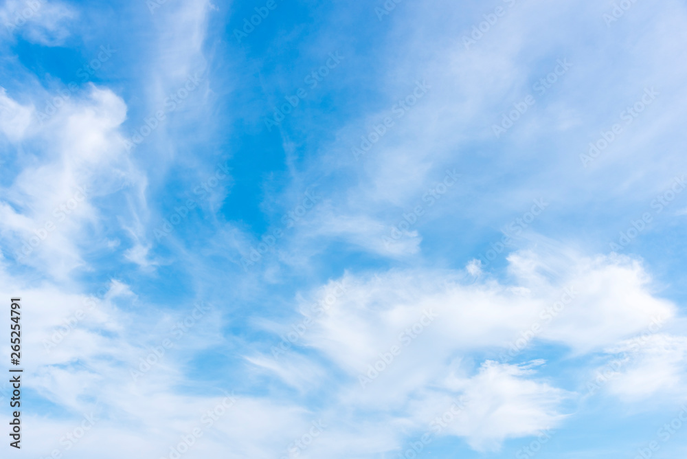 Obraz premium Blue sky with close up white fluffy tiny clouds background and pattern