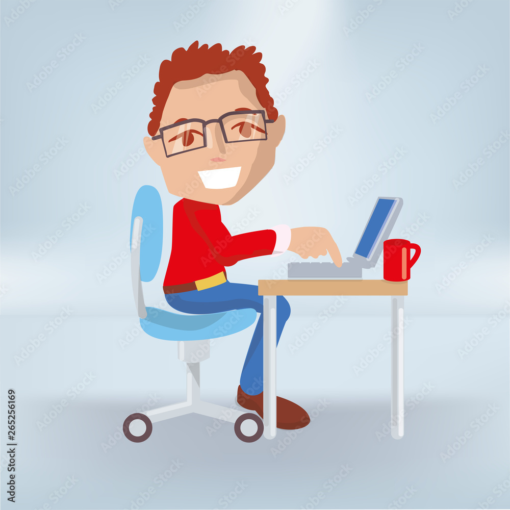 Männchen im Büro an seinem Arbeitstisch und Laptop