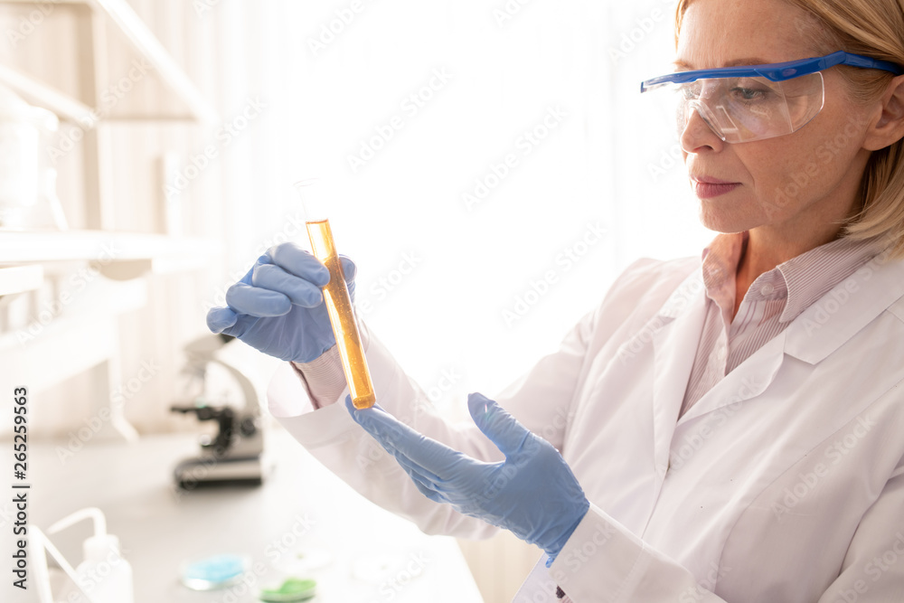 Concentrated on scientific experiment