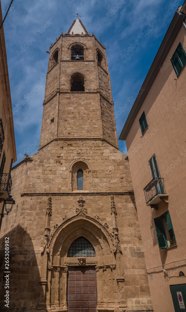 The old town of Alghero (L’Alguer), province of Sassari , northwestern Sardinia, Italy.
