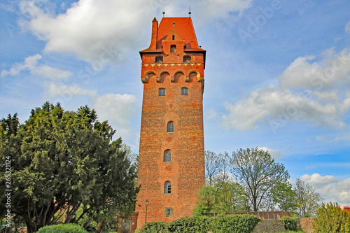 Tangermünde: Burgturm an der Elbe (14. Jh., Sachsen-Anhalt)