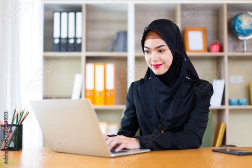 Portrait muslim businesswoman in start up office