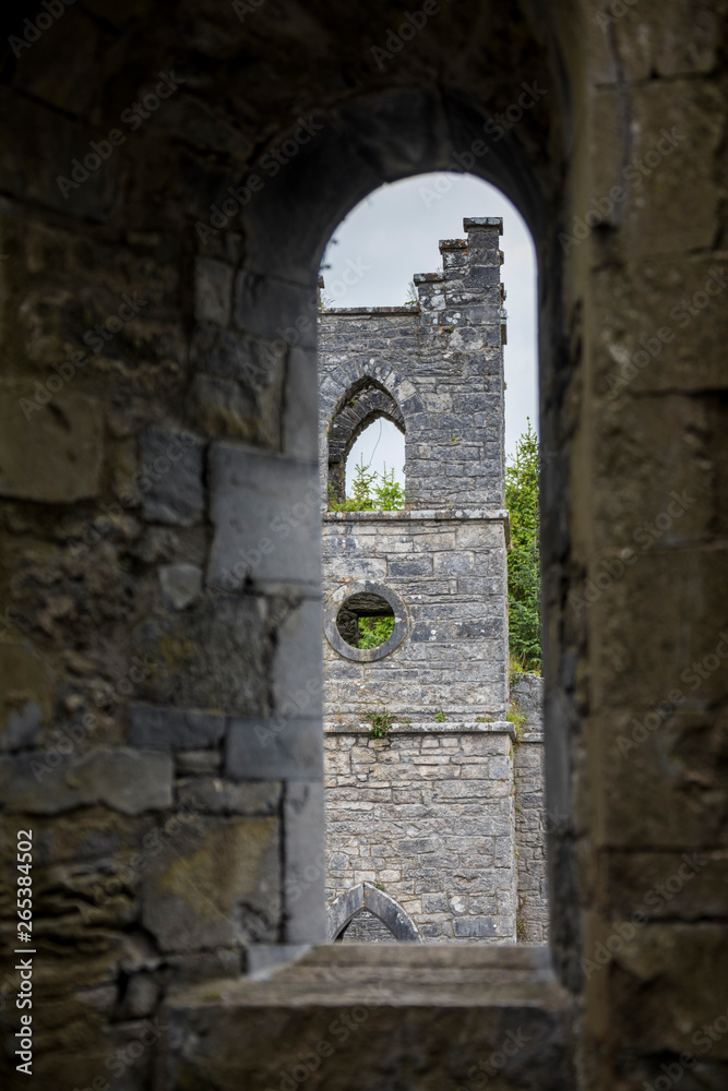 Alte Kirchenruine - Irland