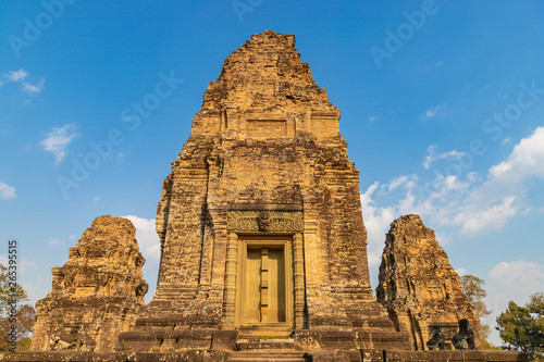 Old ruins of East Baray temple at Angkor Wat  Siem Reap  Cambodia
