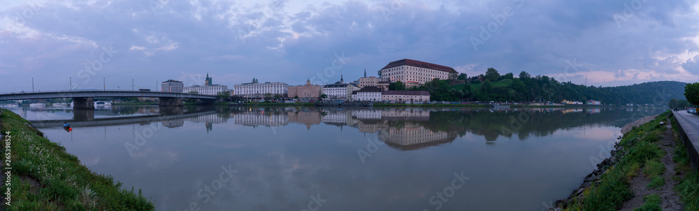 Linz Donauufer Panorama