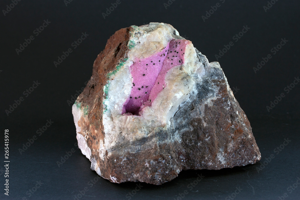 Cobalt Calcite mineral from Zaire. Cobalto calcite has the qualities of calcite along with the qualities of cobalt, which creates the pink color. Carbonate mineral with trigonal crystal system. Cobalt Calcite mineral from Zaire. Cobalto calcite has the qualities of calcite along with the qualities of cobalt, which creates the pink color. Carbonate mineral with trigonal crystal system.