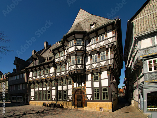Fachwerkhaus in der Altstadt von Goslar im Harz in Niedersachsen, Deutschland 