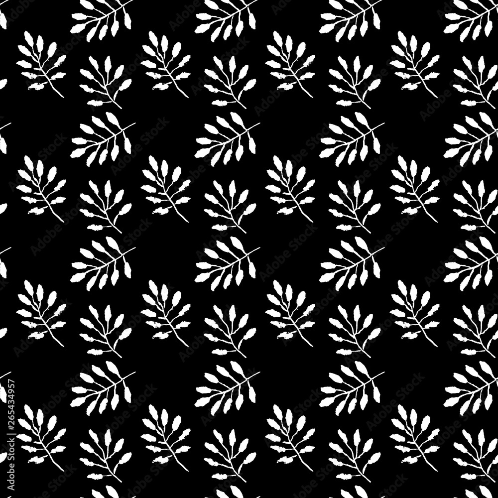 Leaves seamless pattern. Grunge vector dry brush illustration.