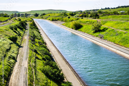 Valokuva The Thermalito Power Canal in Oroville, Butte County, North California