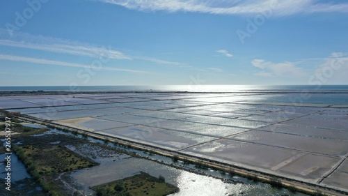 Wallpaper Mural salins et étang de La Palme dans l'Aude Torontodigital.ca