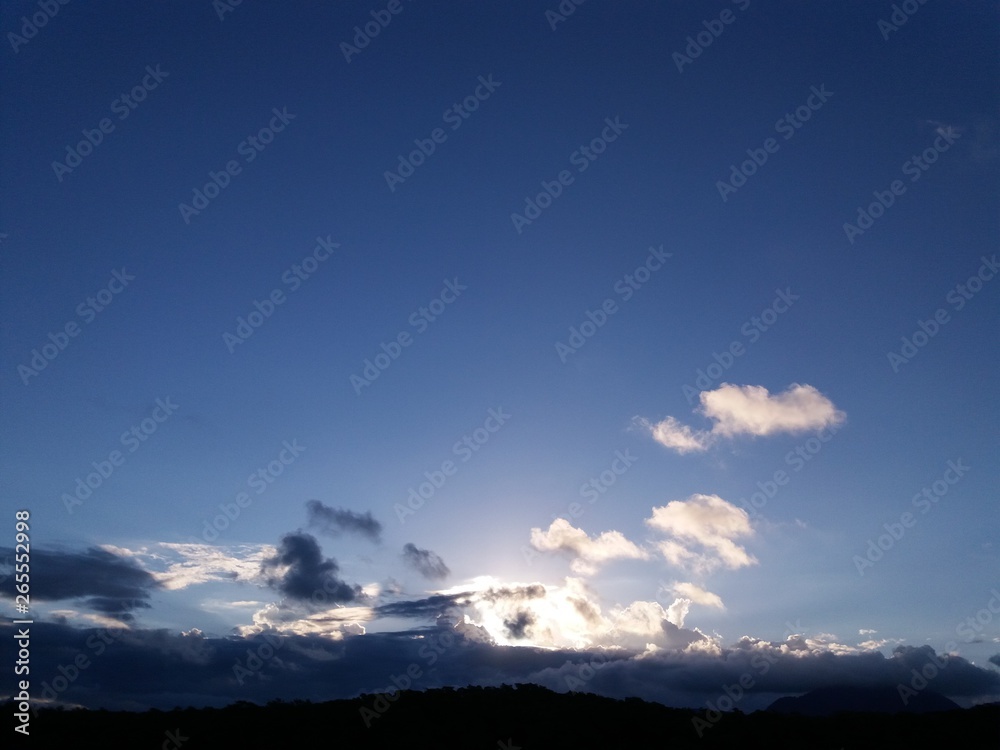 Fototapeta premium sunset with beautiful sunset