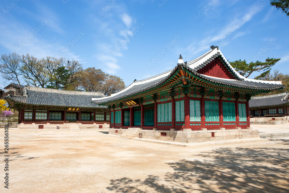 Changgyeonggung is the palace of the Joseon Dynasty.