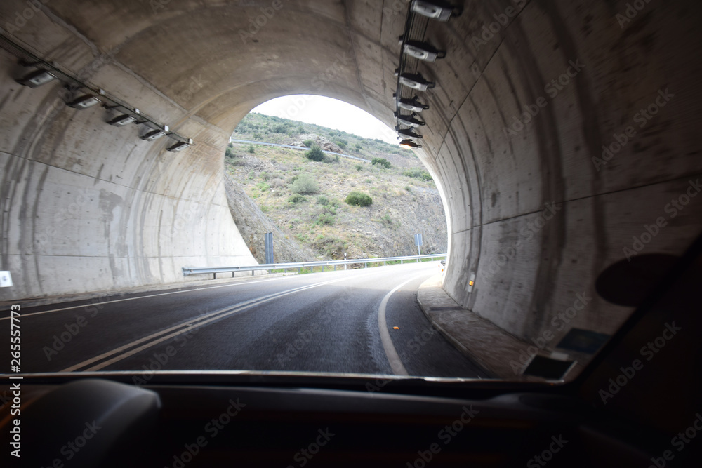 Tunnel routier de la N 260 en Espagne près de Port-Bou